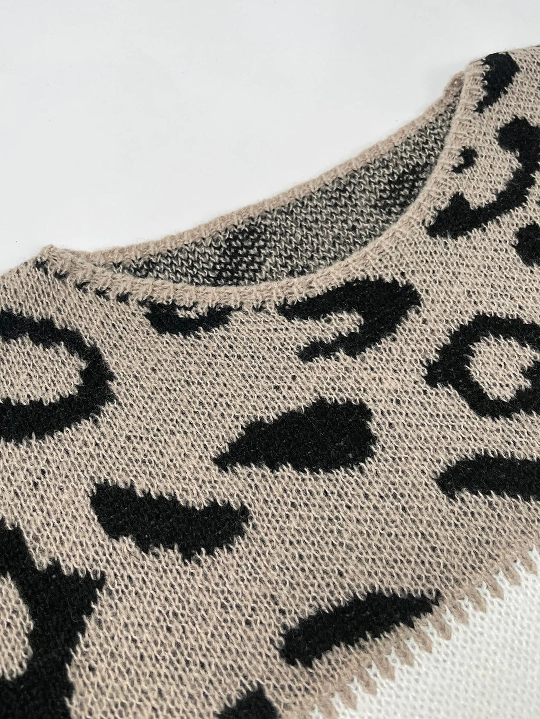 Lela | Sweter Soft-Knit z Długim Rękawem