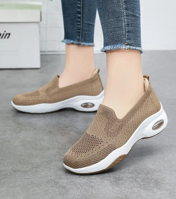 Gitte | Orthopedyczne, oddychające slip-on sneakers z dzianiny